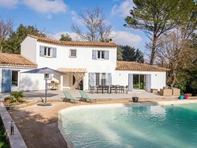 For sale Besse-sur-issole 6 rooms 167 m2 Var (83890) photo 0