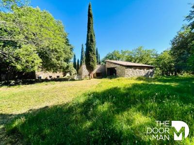 For sale Flassans-sur-issole 21 rooms 550 m2 Var (83340) photo 1
