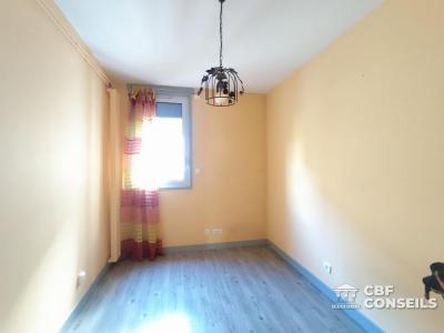 For sale Clermont-ferrand 6 rooms 130 m2 Puy de dome (63000) photo 4