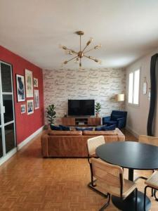 For sale Tours 3 rooms 68 m2 Indre et loire (37000) photo 0