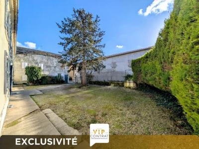 Acheter Maison 264 m2 Saint-sever-de-saintonge
