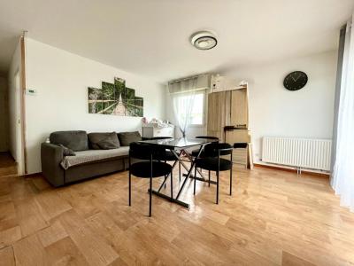 For sale Nantes 2 rooms 54 m2 Loire atlantique (44300) photo 2