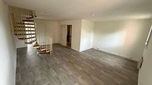 For sale Combs-la-ville 3 rooms 77 m2 Seine et marne (77380) photo 0