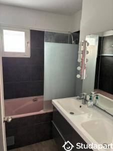 Louer Appartement 9 m2 Bordeaux