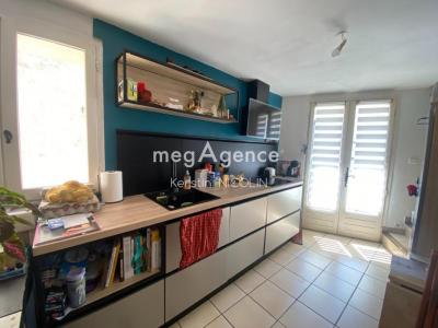 For sale Cuers 3 rooms 65 m2 Var (83390) photo 2