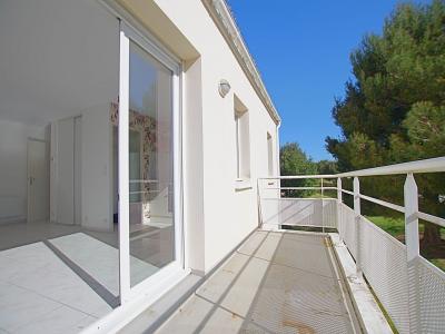 For sale PROXIMIT� BD VEND�E GLOBE 2 rooms 47 m2 Vendee (85340) photo 2
