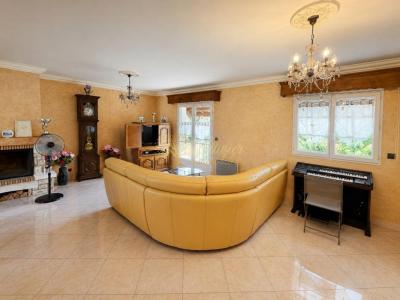 For sale Pontault-combault 8 rooms 188 m2 Seine et marne (77340) photo 3