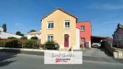 For sale House Landes-genusson 146 m2 6 pieces