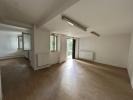 For rent Commercial office Vaulx-en-velin  102 m2 3 pieces