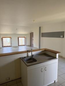 Louer Appartement Grand-serre 521 euros