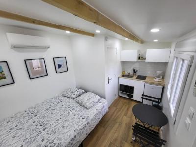 For rent Villeneuve-de-la-raho 1 room 13 m2 Pyrenees orientales (66180) photo 0