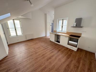 Annonce Location 2 pi�ces Appartement Marseille-2eme-arrondissement 13