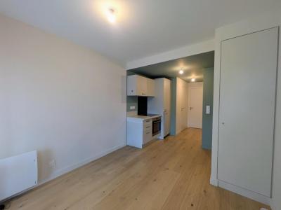 For rent Dinard 2 rooms 27 m2 Ille et vilaine (35800) photo 1