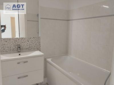 Louer Appartement Beauvais 670 euros