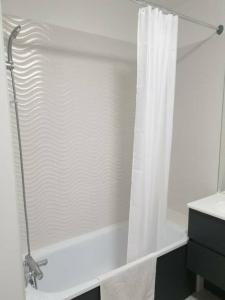 For rent Poissy 2 rooms 40 m2 Yvelines (78300) photo 4