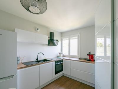 For sale Saint-herblain 5 rooms 103 m2 Loire atlantique (44800) photo 4