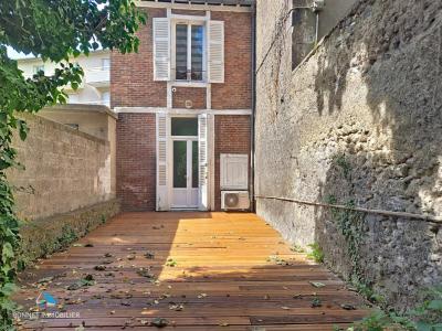 For rent Clermont-ferrand 1 room 37 m2 Puy de dome (63000) photo 0