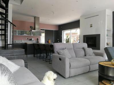 For sale Lallaing 7 rooms 157 m2 Nord (59167) photo 1