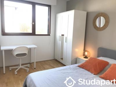 For rent Rennes 1 room 80 m2 Ille et vilaine (35000) photo 3
