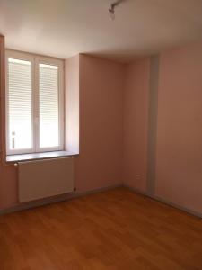 Louer Appartement Nolay 447 euros