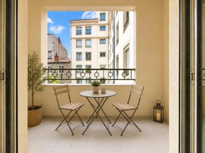 For sale Lyon-4eme-arrondissement 3 rooms 61 m2 Rhone (69004) photo 0