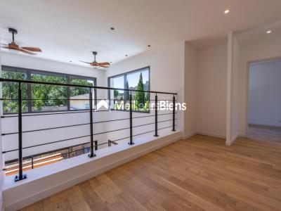 Acheter Prestige Roquebrune-sur-argens 970000 euros
