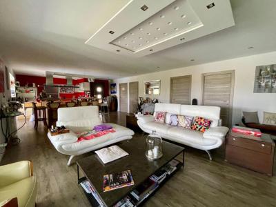 For sale Bourgneuf 6 rooms 201 m2 Charente maritime (17220) photo 1