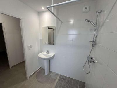 For sale Bauge 5 rooms 94 m2 Maine et loire (49150) photo 4