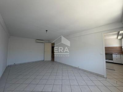 For rent Saint-laurent-du-var 3 rooms 90 m2 Alpes Maritimes (06700) photo 0