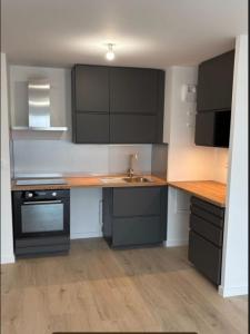 For rent Dijon 2 rooms 37 m2 Cote d'or (21000) photo 0