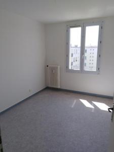 Louer Appartement 74 m2 Vouziers