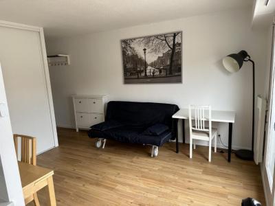 For rent Bordeaux 1 room 24 m2 Gironde (33000) photo 0