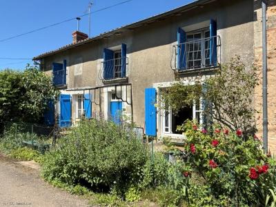 For sale Adjots CHAMPAGNE-MOUTON 4 rooms 110 m2 Charente (16700) photo 1