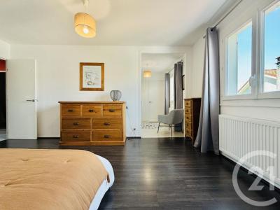 Acheter Maison 196 m2 Palais-sur-vienne