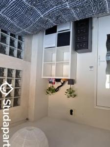 For rent Saint-genis-laval 1 room 9 m2 Rhone (69230) photo 0
