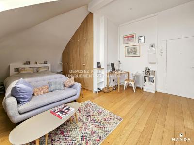 Louer Appartement 27 m2 Paris-19eme-arrondissement