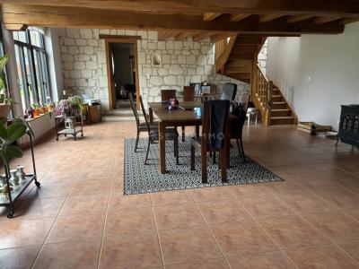 Acheter Prestige Saumur 735000 euros