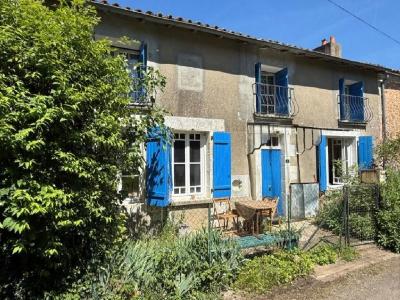 For sale CHAMPAGNE-MOUTON 4 rooms 110 m2 Charente (16700) photo 2