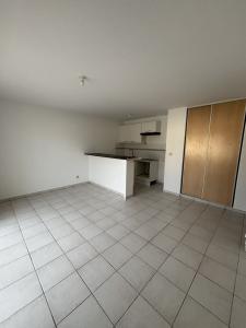 For rent AV D 'ASSAS 2 rooms 40 m2 Herault (34000) photo 2