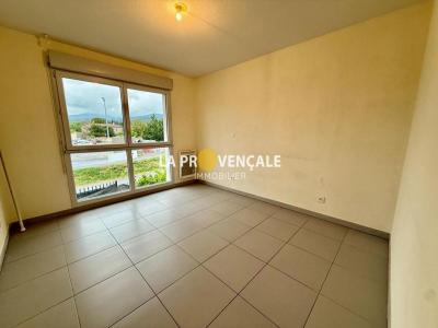 Acheter Appartement Saint-maximin-la-sainte-baume 256800 euros