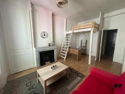For rent Lyon-6eme-arrondissement 1 room 30 m2 Rhone (69006) photo 0