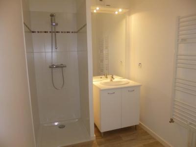 Louer Appartement Ponts-de-ce 583 euros