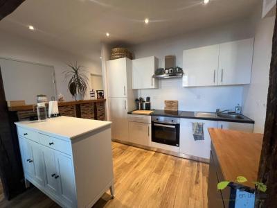 Louer Appartement 80 m2 Saint-leonard-de-noblat
