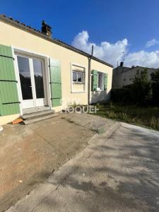 Annonce Location Prestige Breuil-la-reorte 17