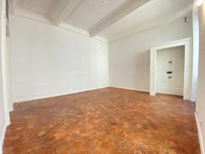 Louer Appartement 116 m2 Nice