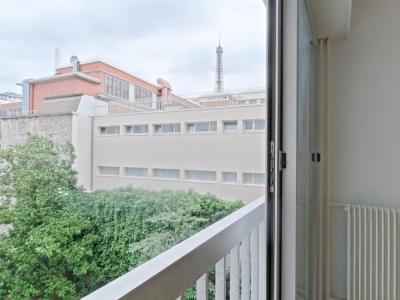 Louer Appartement 44 m2 Paris-15eme-arrondissement