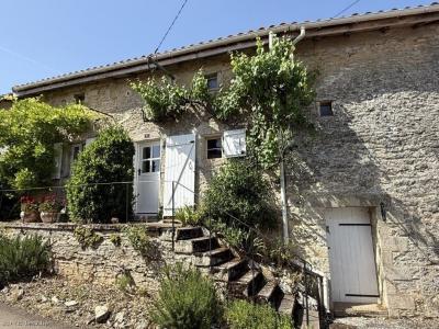 For sale Nanteuil-en-vallee 4 rooms 100 m2 Charente (16700) photo 0