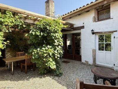 For sale Nanteuil-en-vallee 4 rooms 100 m2 Charente (16700) photo 2