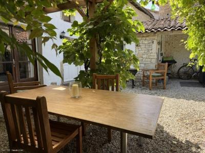 For sale Nanteuil-en-vallee 4 rooms 100 m2 Charente (16700) photo 4