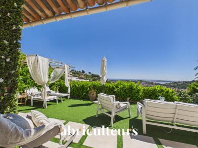 For sale Vallauris 4 rooms 130 m2 Alpes Maritimes (06220) photo 0